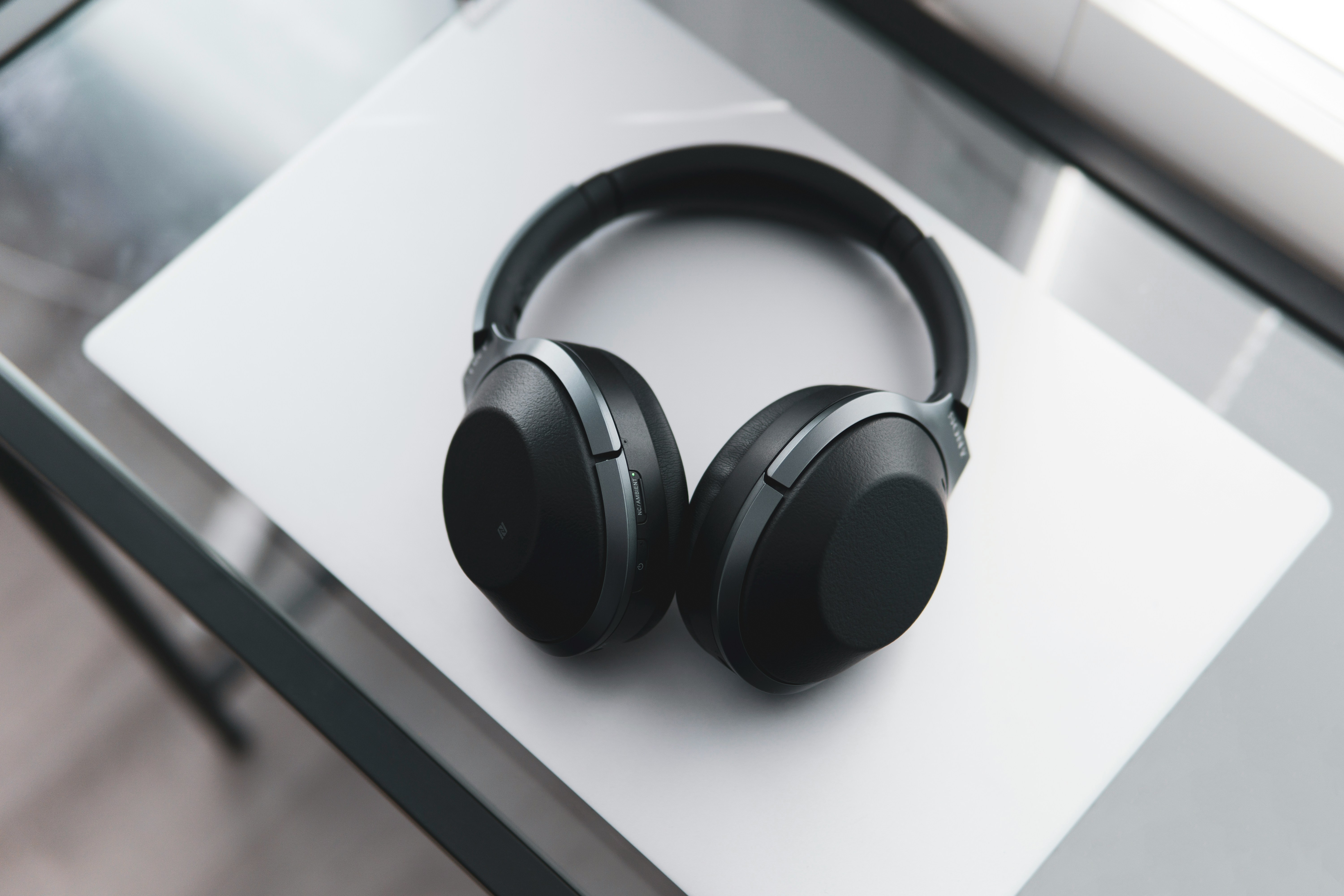 Headphones & Audio